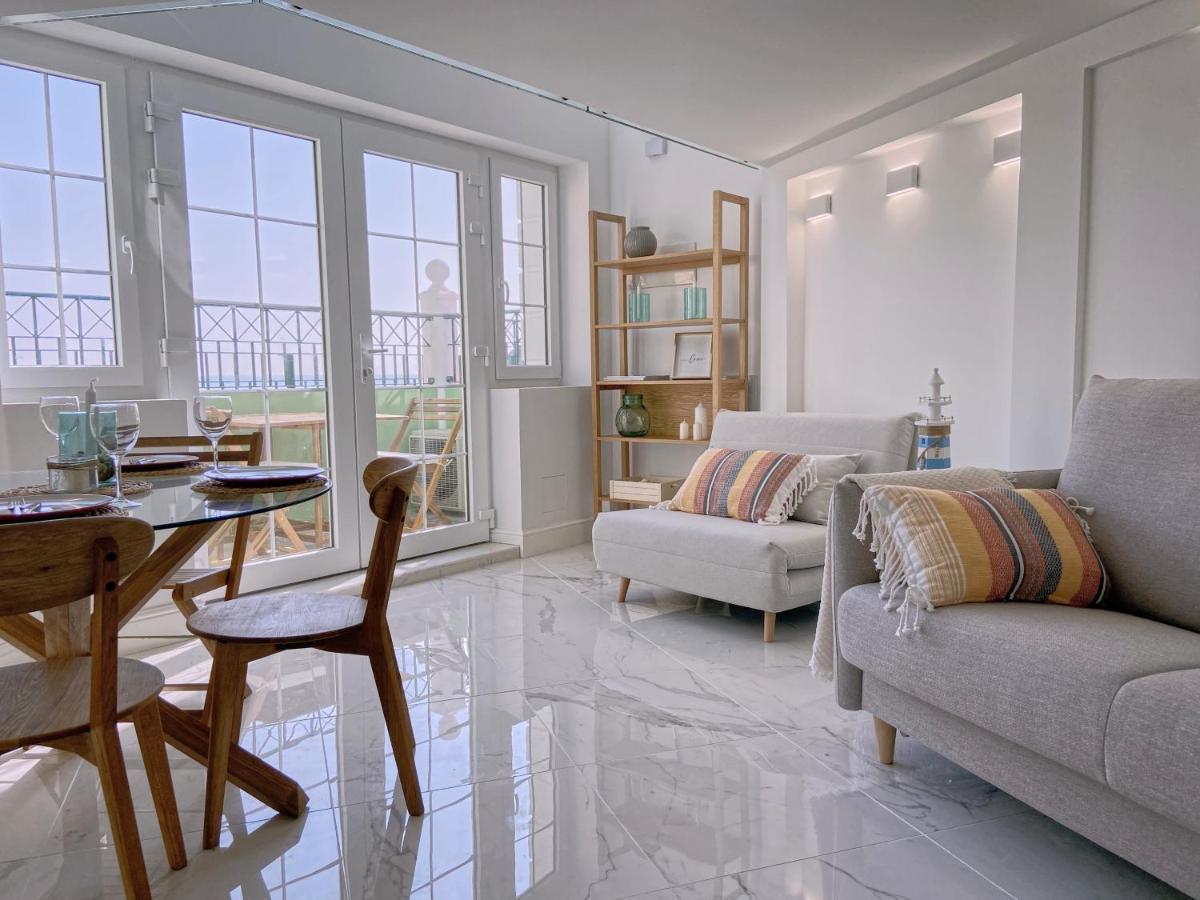 Spectacular Beachfront Duplex On The Mediterranean - Caleta, Catalan Bay Gibraltar Extérieur photo